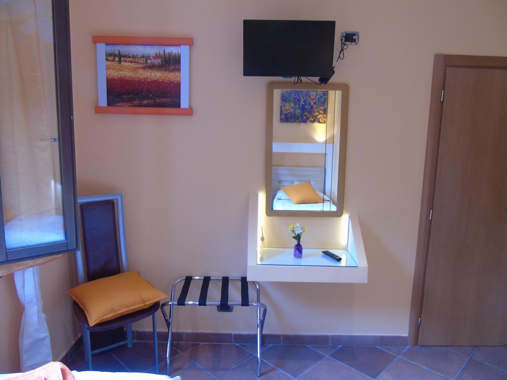 Hotel Rainbow Arma di Taggia Exterior foto
